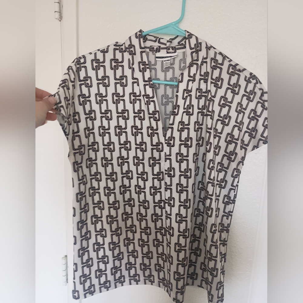 Stylish Black/Tan/White Patterned Shirt
